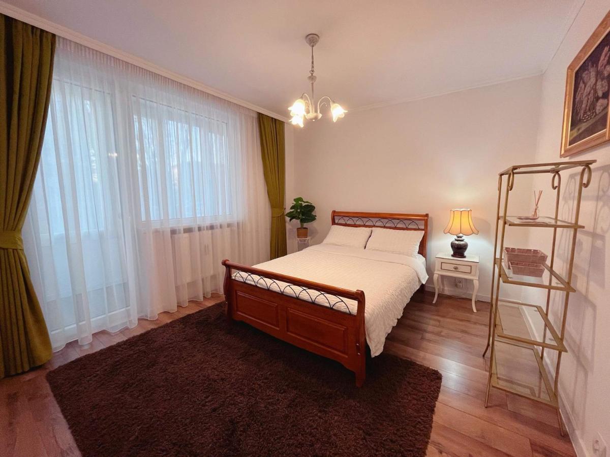 Niran Apartament Oradea Extérieur photo